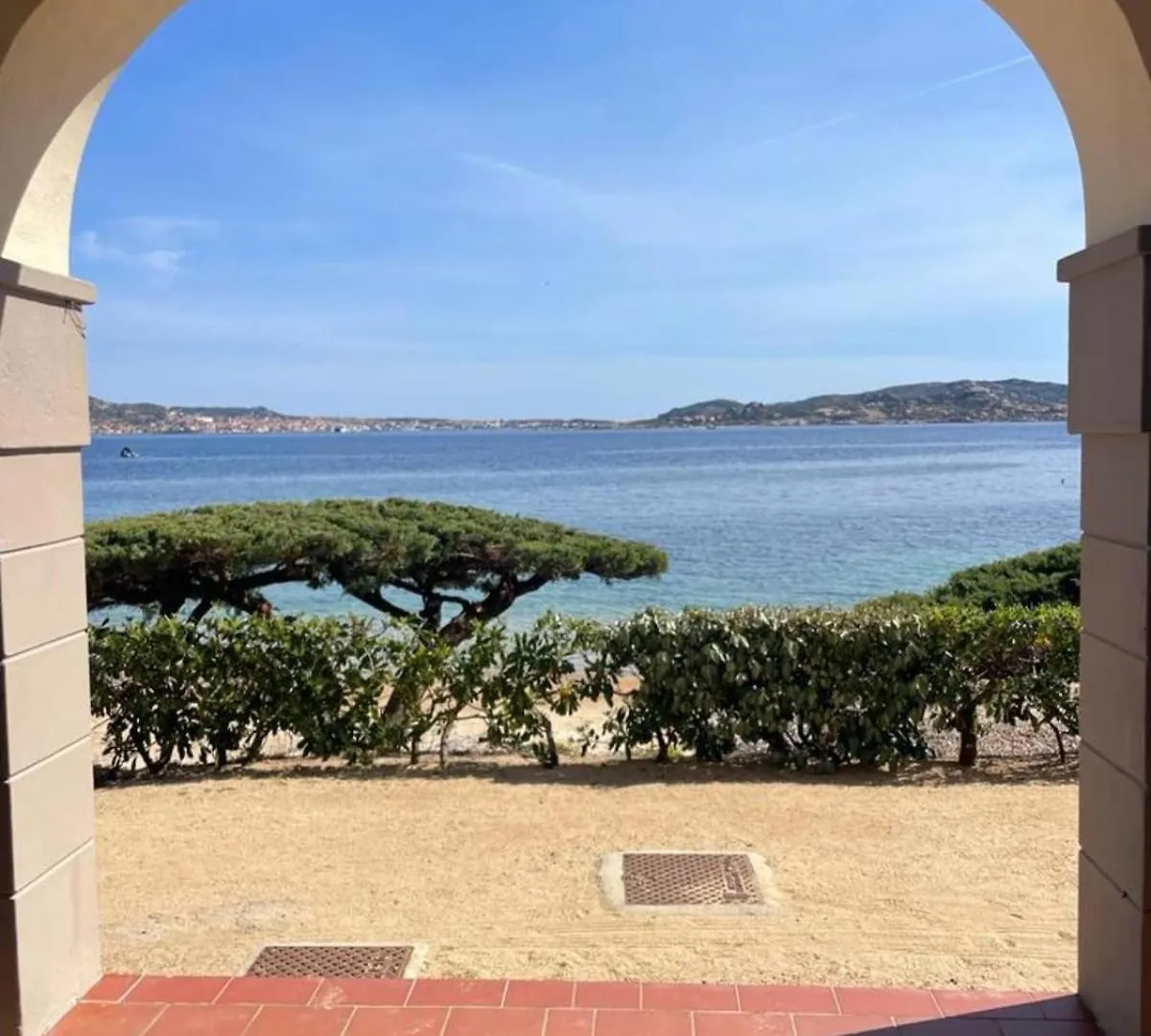 Loft 2 Beachfront Porto Faro Palau Italia